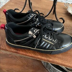 Guess shoes.
